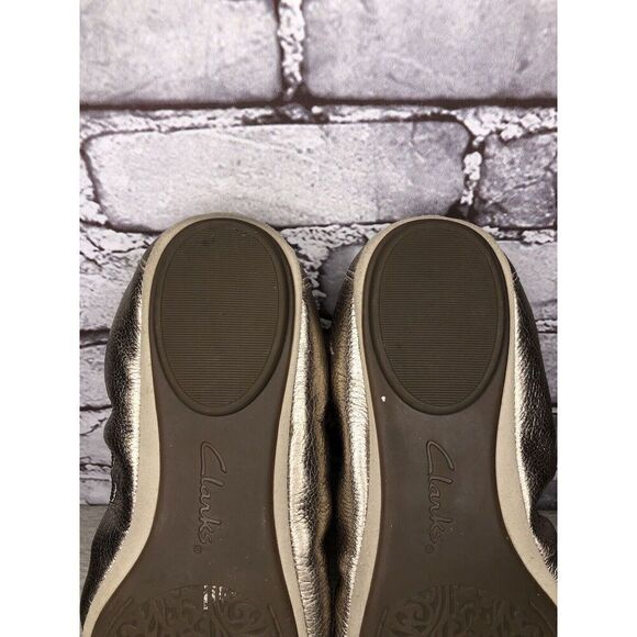 Clarks Artisan Bronze Gold Leather Casual Ballet Flats Shoes Women Sz 8M US/39EU - Picture 11 of 16